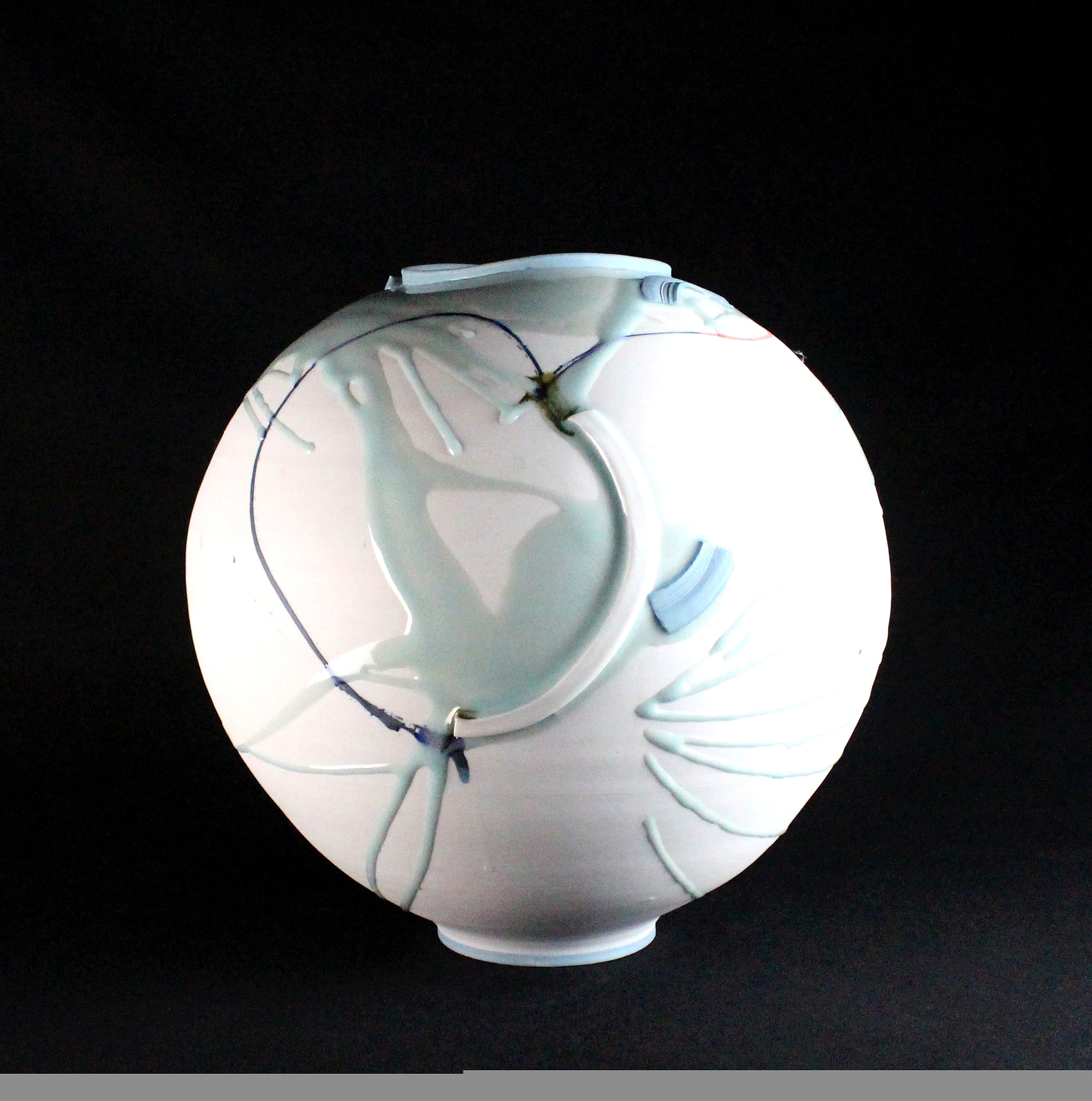 Large Round Pot by Adam Frew