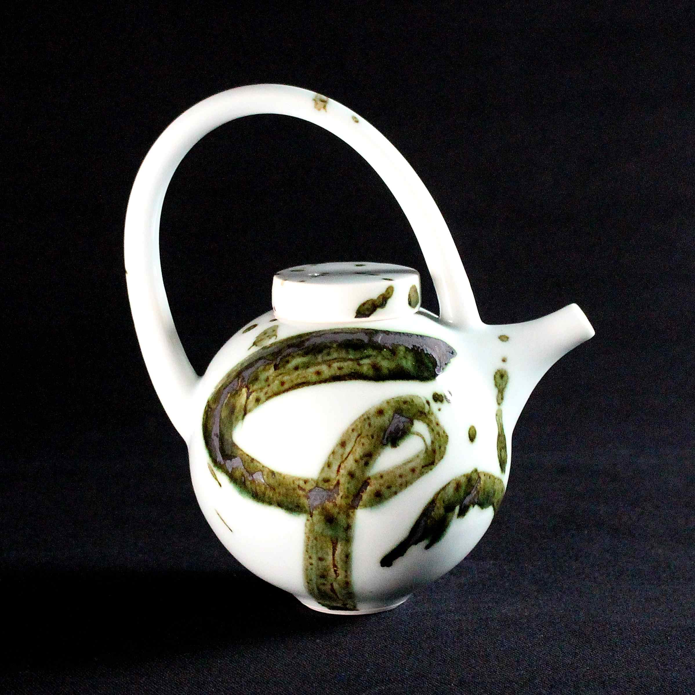 Small Round Teapot with Splash by Tricia Thom