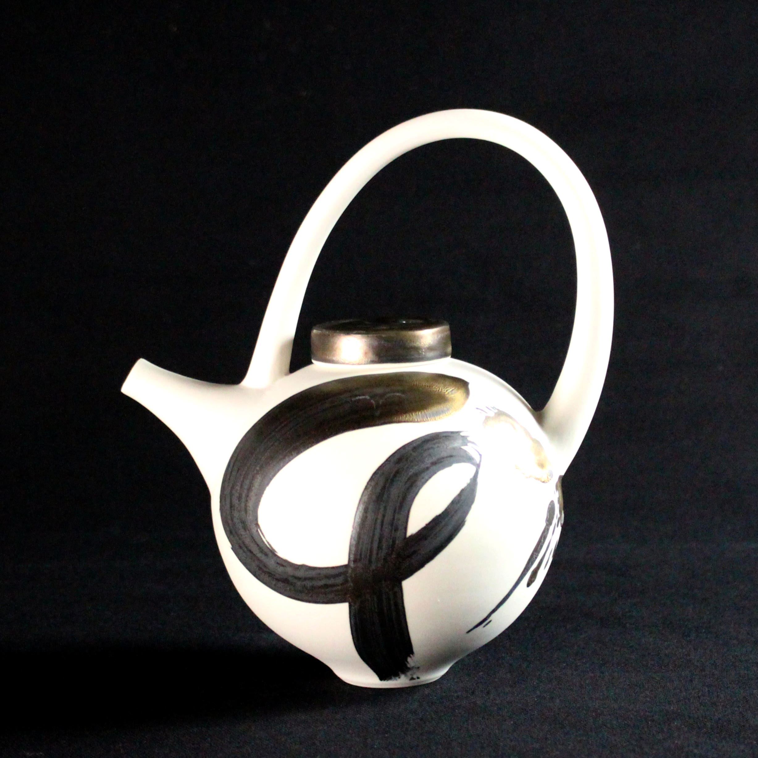Small Round Teapot with Gold Splash in porcelain by Tricia Thom